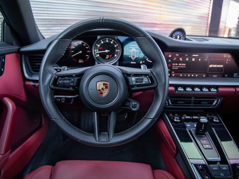 Certified 2024 Porsche 911 Carrera S RWD image 16