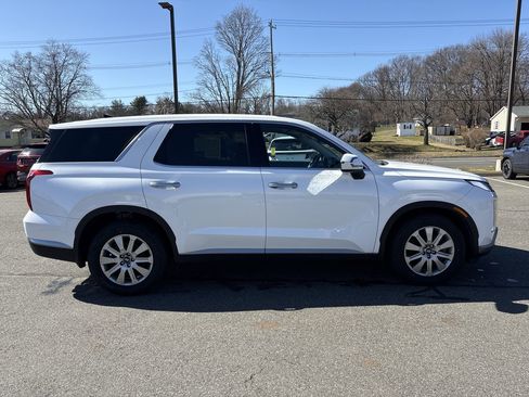 Used 2023 Hyundai Palisade SE image 9
