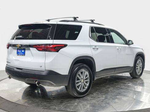 Used 2023 Chevrolet Traverse LT AWD/4WD image 7