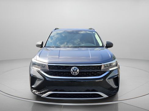 Certified 2022 Volkswagen Taos S w/ IQ Drive S Package FWD image 8