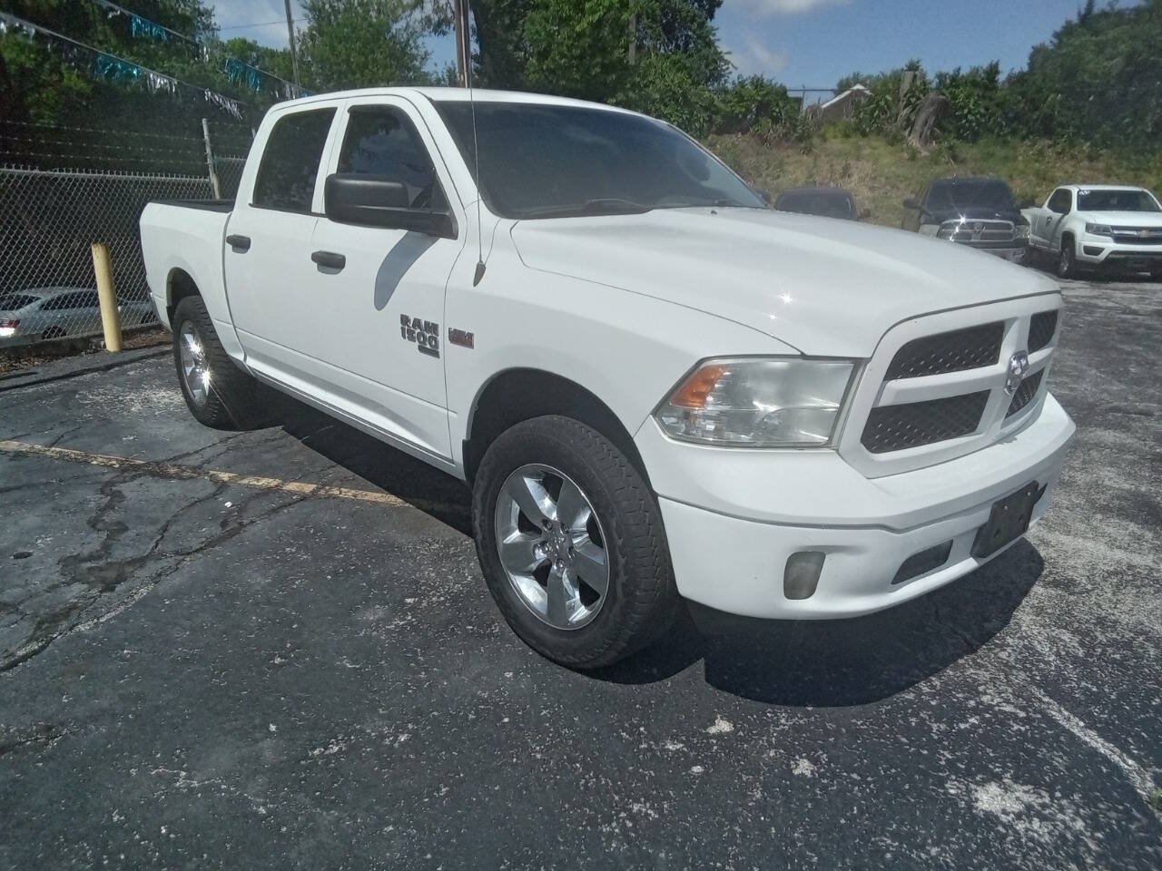 Used 2019 RAM 1500 Tradesman w/ Tradesman SXT Package AWD/4WD image 2