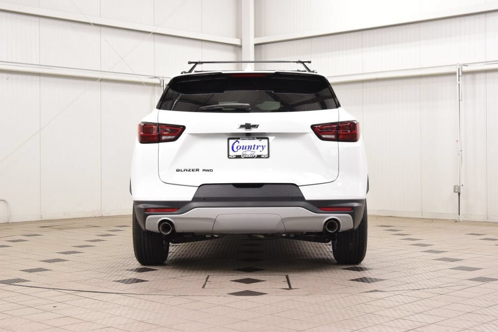 New 2026 Chevrolet Blazer LT w/ Convenience Package AWD/4WD image 7