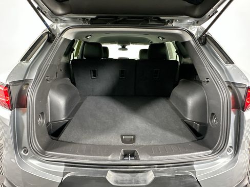 Used 2025 Chevrolet Blazer LT FWD image 26
