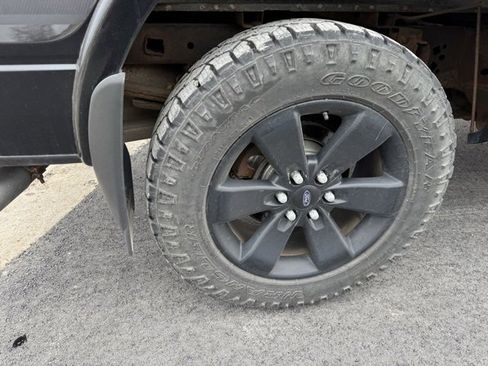 Used 2014 Ford F150 FX4 w/ Equipment Group 402A Luxury image 35