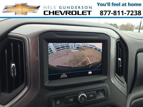 Used 2023 Chevrolet Silverado 2500 Custom w/ Custom Value Package image 21