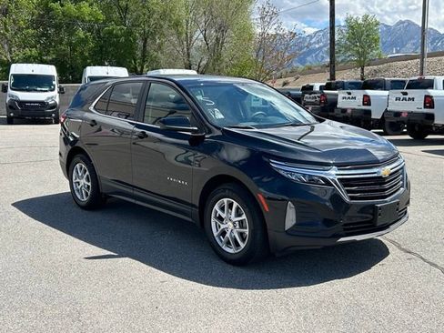 Used 2024 Chevrolet Equinox LT FWD image 12