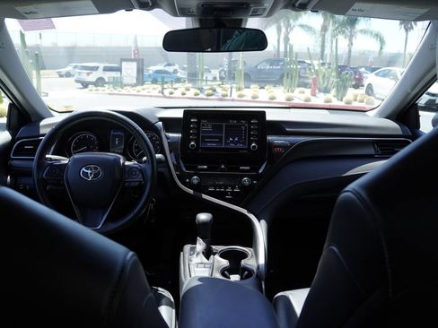 Used 2024 Toyota Camry SE FWD image 25