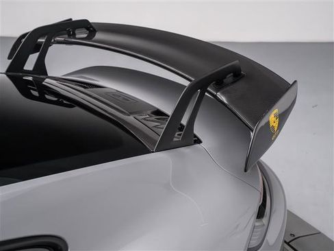 Used 2022 Porsche 911 GT3 image 35