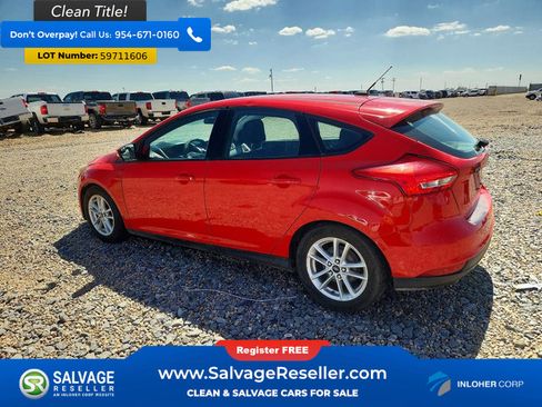 Used 2016 Ford Focus SE FWD image 3