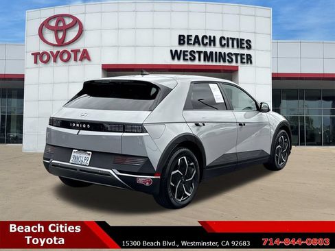 Used 2024 Hyundai Ioniq 5 SE RWD image 12
