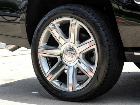 Used 2019 Cadillac Escalade Premium Luxury w/ LPO, Radiant Package RWD image 62