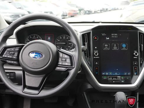 Used 2025 Subaru Crosstrek 2.5i Premium AWD/4WD image 2