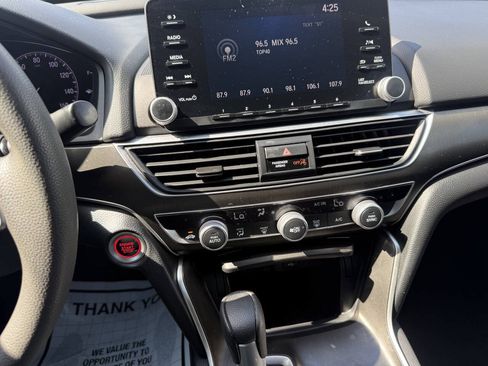 Used 2019 Honda Accord LX image 27