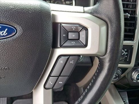 Used 2018 Ford F150 Lariat w/ Equipment Group 502A Luxury image 18