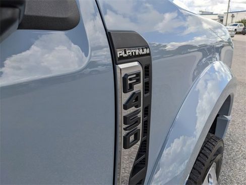 Used 2026 Ford F450 Platinum w/ Platinum Plus Package image 13