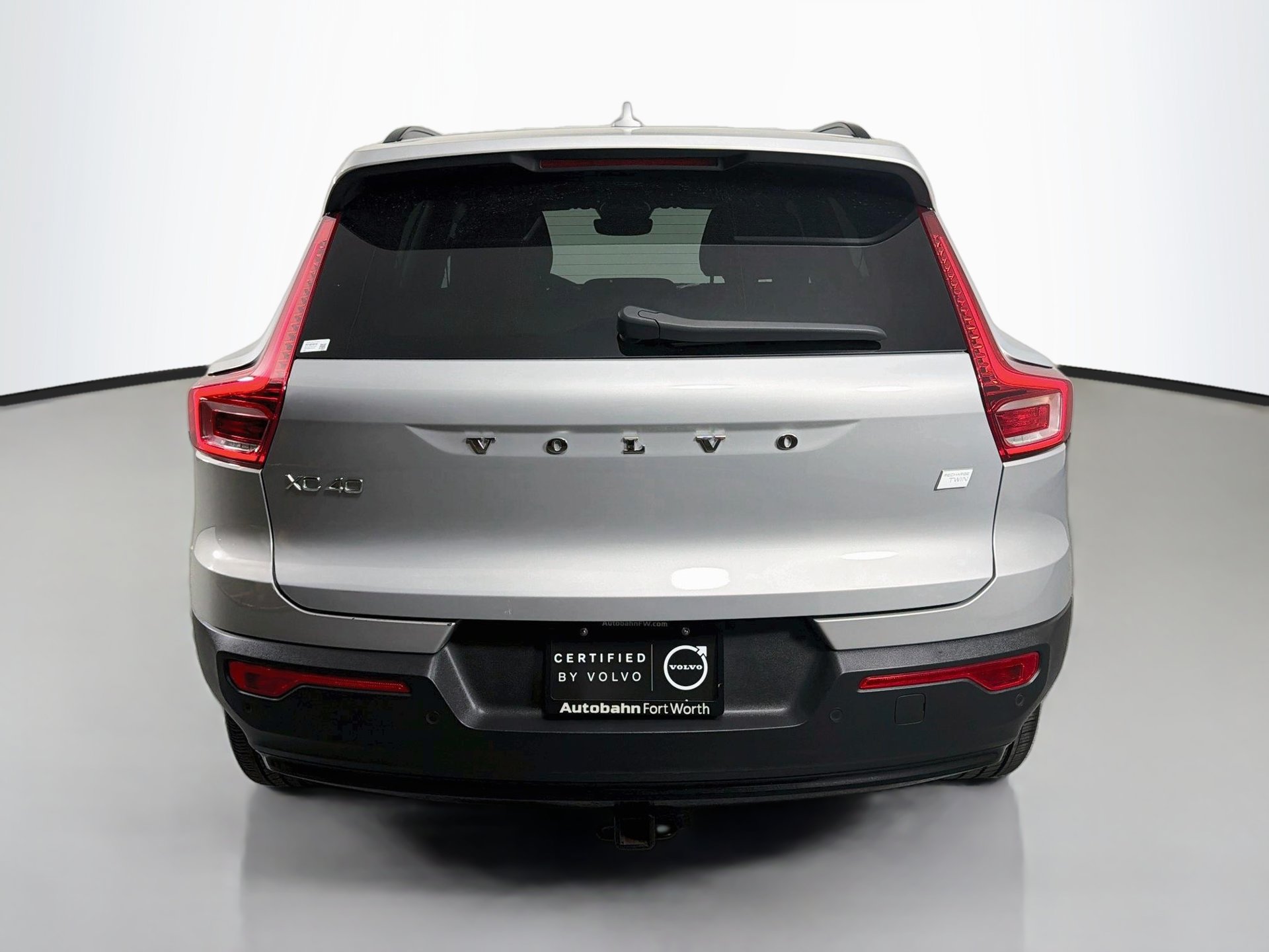 Certified 2023 Volvo XC40 Recharge Core w/ Protection Package Premier AWD/4WD image 7