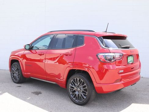 Used 2022 Jeep Compass Limited AWD/4WD image 35