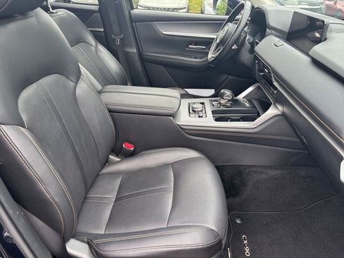 Used 2025 MAZDA CX-90 3.3 Turbo w/ Preferred Package AWD/4WD image 39