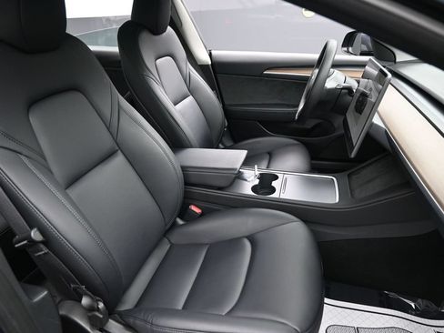 Used 2023 Tesla Model 3 Standard Range RWD image 29