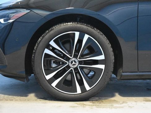 Certified 2025 Mercedes-Benz CLA 250 4MATIC image 23