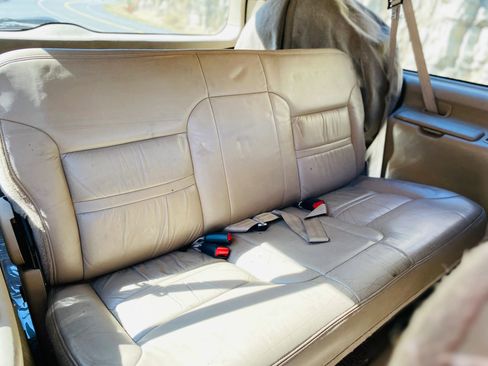 Used 2000 Ford Excursion Limited image 16