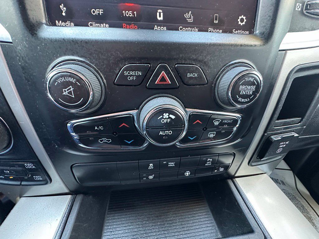 Used 2019 RAM 1500 Warlock AWD/4WD image 23