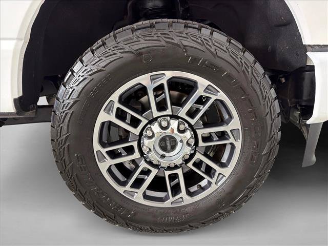 Used 2024 Ford F250 Limited w/ FX4 Off-Road Package AWD/4WD image 14