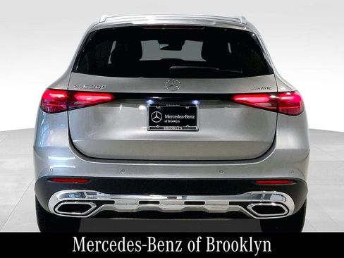 Certified 2023 Mercedes-Benz GLC 300 4MATIC image 6