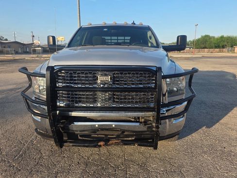 Used 2015 RAM 3500 Lone Star image 8