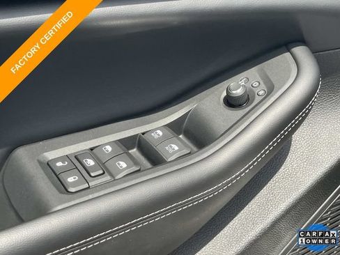 Certified 2025 Jeep Grand Cherokee L Laredo w/ MOPAR Finishing Package AWD/4WD image 26