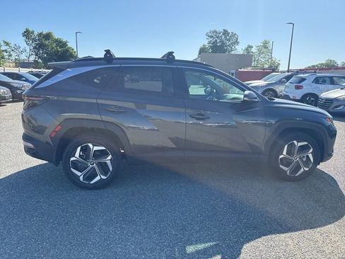 Used 2023 Hyundai Tucson Limited AWD/4WD image 2