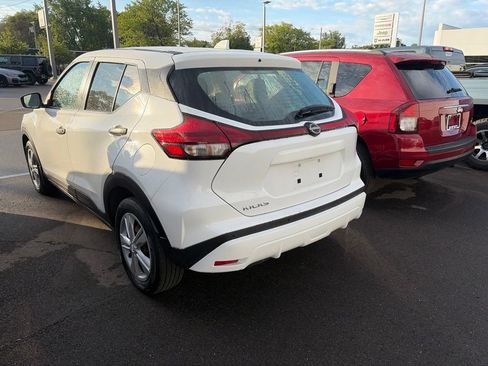 Used 2023 Nissan Kicks S FWD image 6