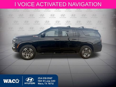 Used 2025 Chevrolet Suburban Z71 image 5