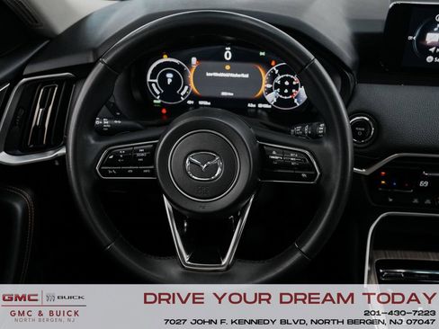 Used 2024 MAZDA CX-90 Plug-In Hybrid w/ Preferred image 26