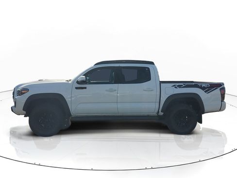 Certified 2021 Toyota Tacoma TRD Pro AWD/4WD image 7