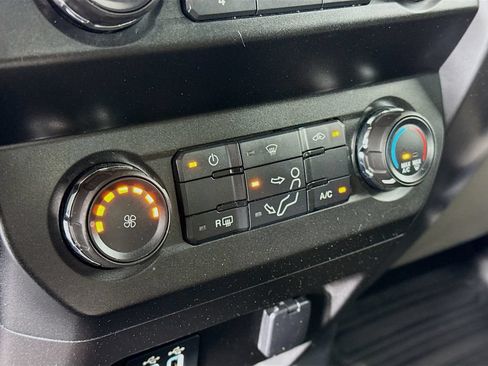 Used 2019 Ford F250 XLT w/ XLT Value Package AWD/4WD image 14
