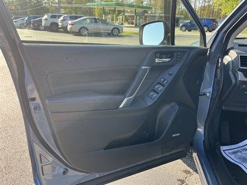 Used 2018 Subaru Forester 2.5i Touring w/ 50th Anniversary Edition AWD/4WD image 18