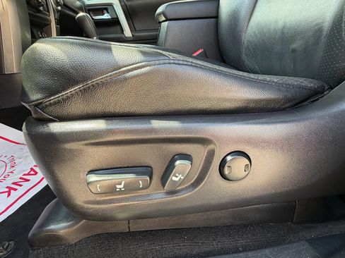 Used 2014 Toyota 4Runner SR5 RWD image 17