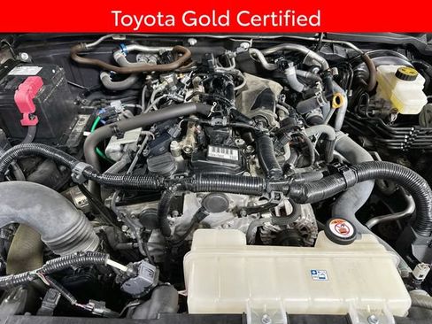 Certified 2024 Toyota Tacoma SR5 AWD/4WD image 31