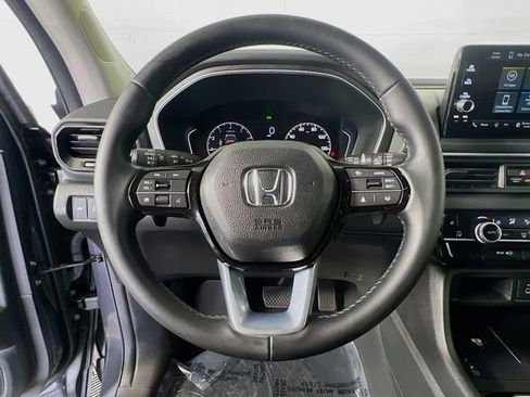 Used 2023 Honda Pilot EX-L image 16