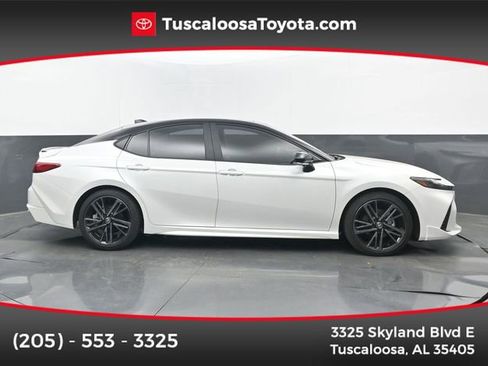 Used 2025 Toyota Camry XSE image 1