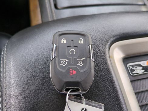 Used 2018 GMC Yukon Denali w/ Open Road Package image 29