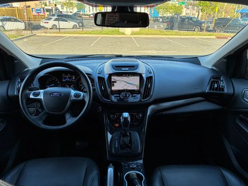 Used 2015 Ford Escape Titanium image 16
