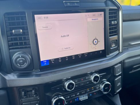 New 2025 Ford F350 Platinum image 39