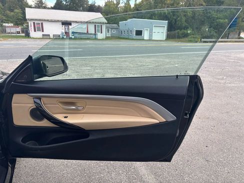 Used 2017 BMW 440i Convertible w/ Technology Package image 14