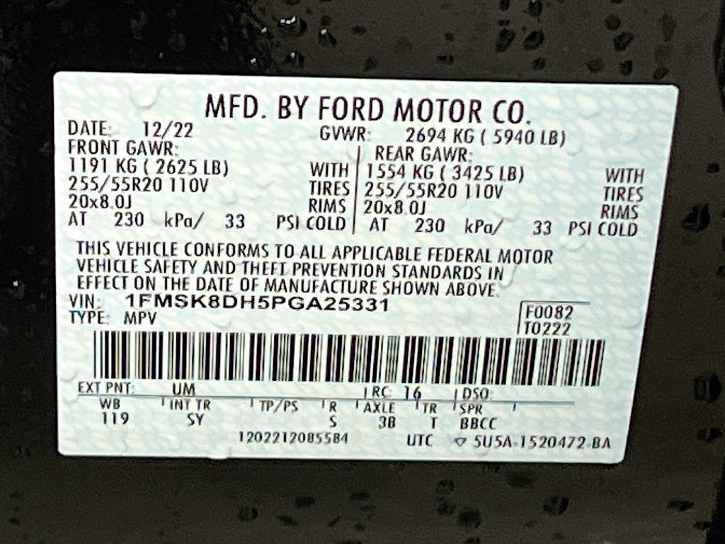 Used 2023 Ford Explorer XLT w/ Equipment Group 202A AWD/4WD image 34