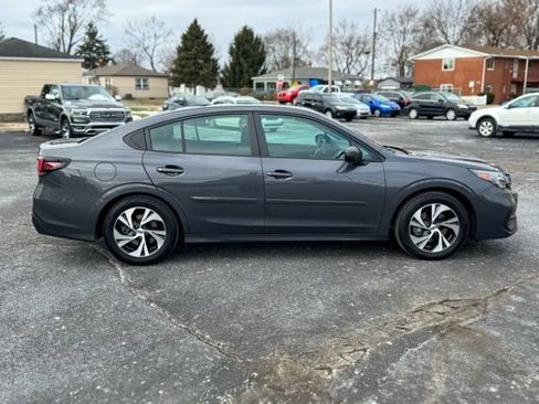 Used 2024 Subaru Legacy Premium image 9