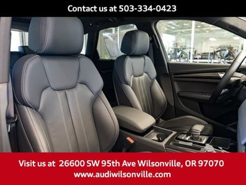 Used 2023 Audi SQ5 Premium Plus AWD/4WD image 30