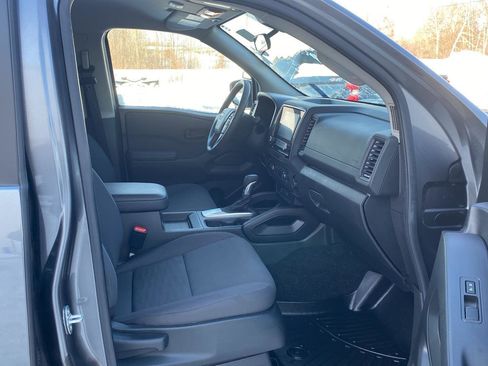 Used 2024 Nissan Frontier S w/ Technology Package image 11