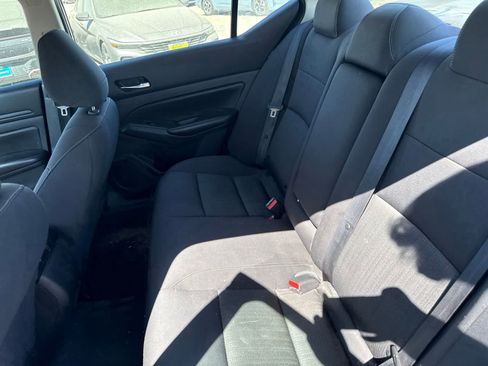 Used 2021 Nissan Altima 2.5 S FWD image 15